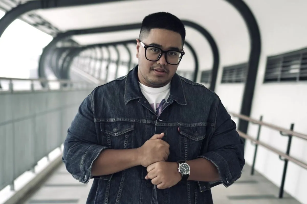 Willy Winarko Menyapa Lewat “Okay?”: Lagu Jujur tentang Bertahan di Tengah Riuhnya Usia Dewasa